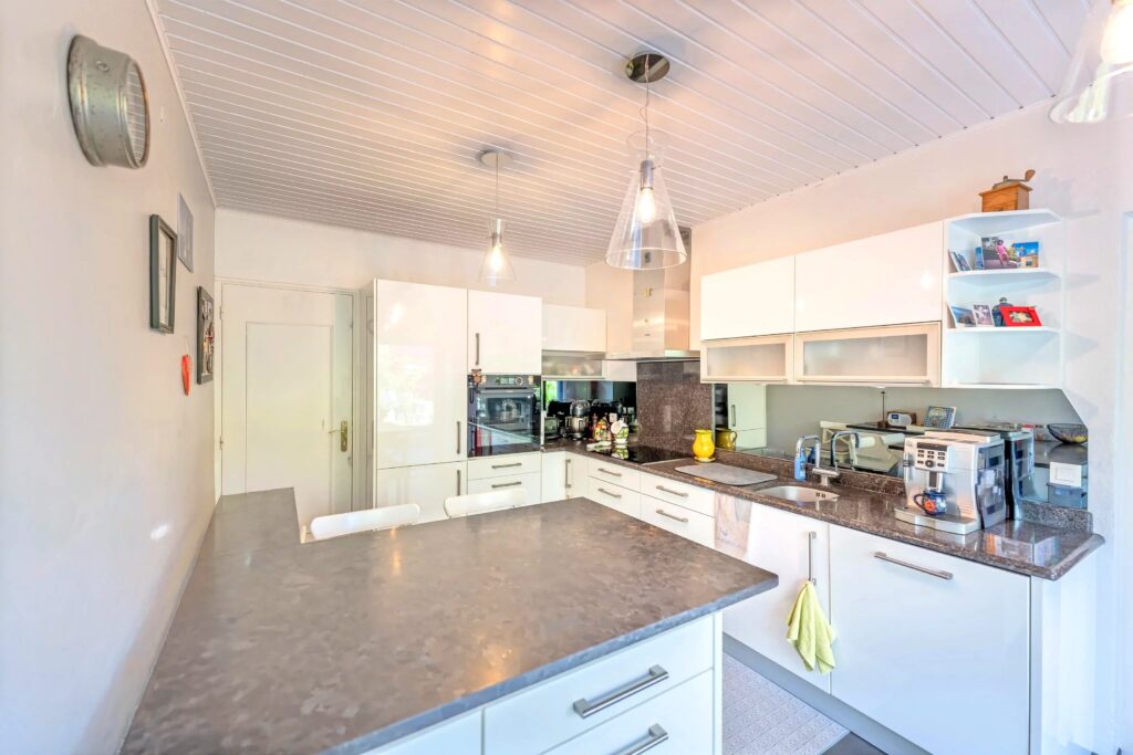 Belle villa familiale de 152 m² à Challex avec piscine